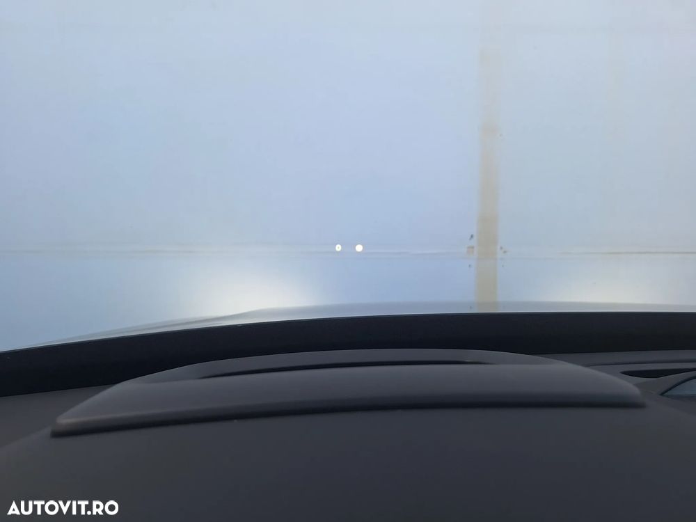 Volvo XC 90 - 25