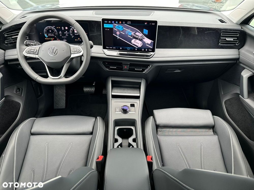 Volkswagen Tiguan - 22