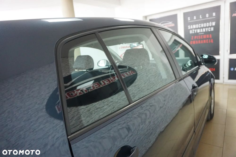 Volkswagen Golf Plus 1.9 TDI Tour - 17