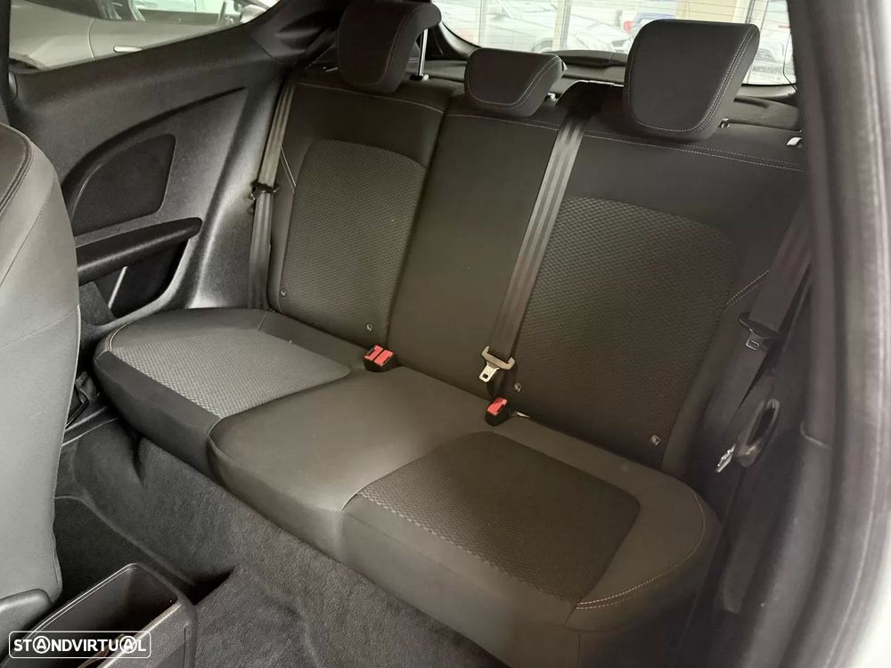Ford Fiesta 1.0 T EcoBoost STLine - 32