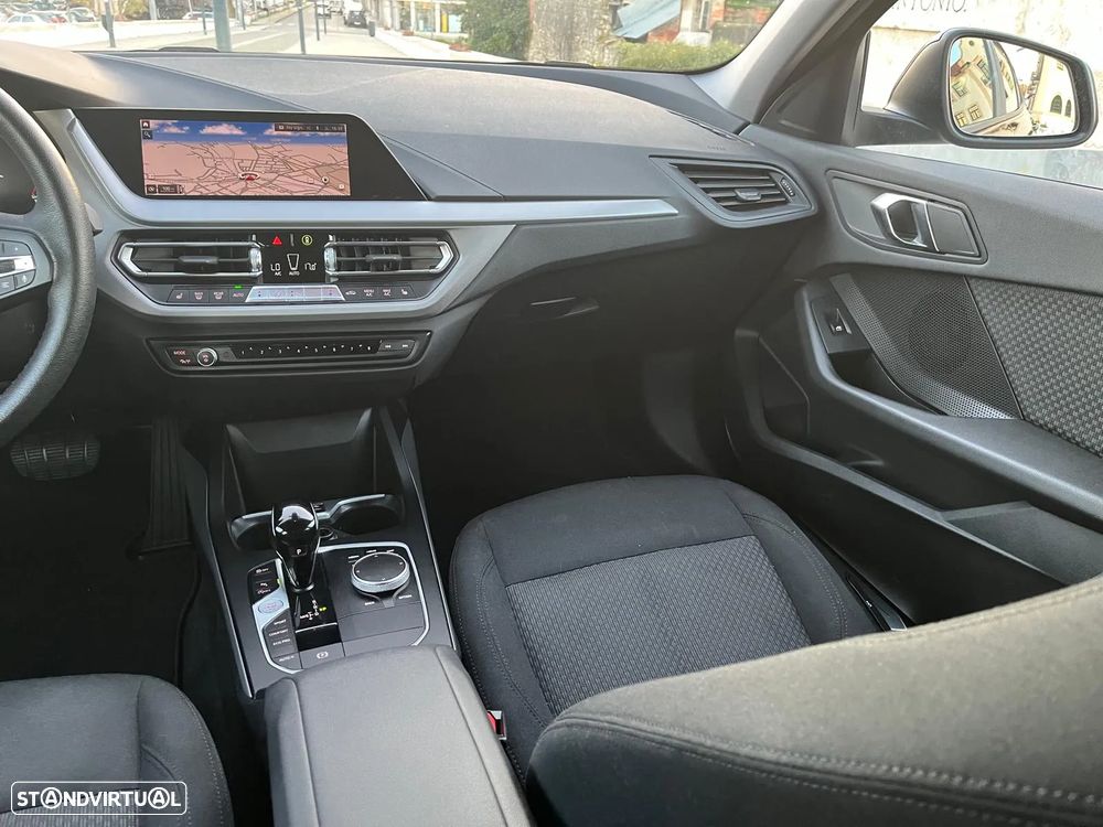 BMW 116 d Aut. Advantage - 24