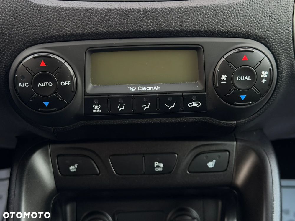 Hyundai ix35 1.6 GDI Premium 2WD - 17