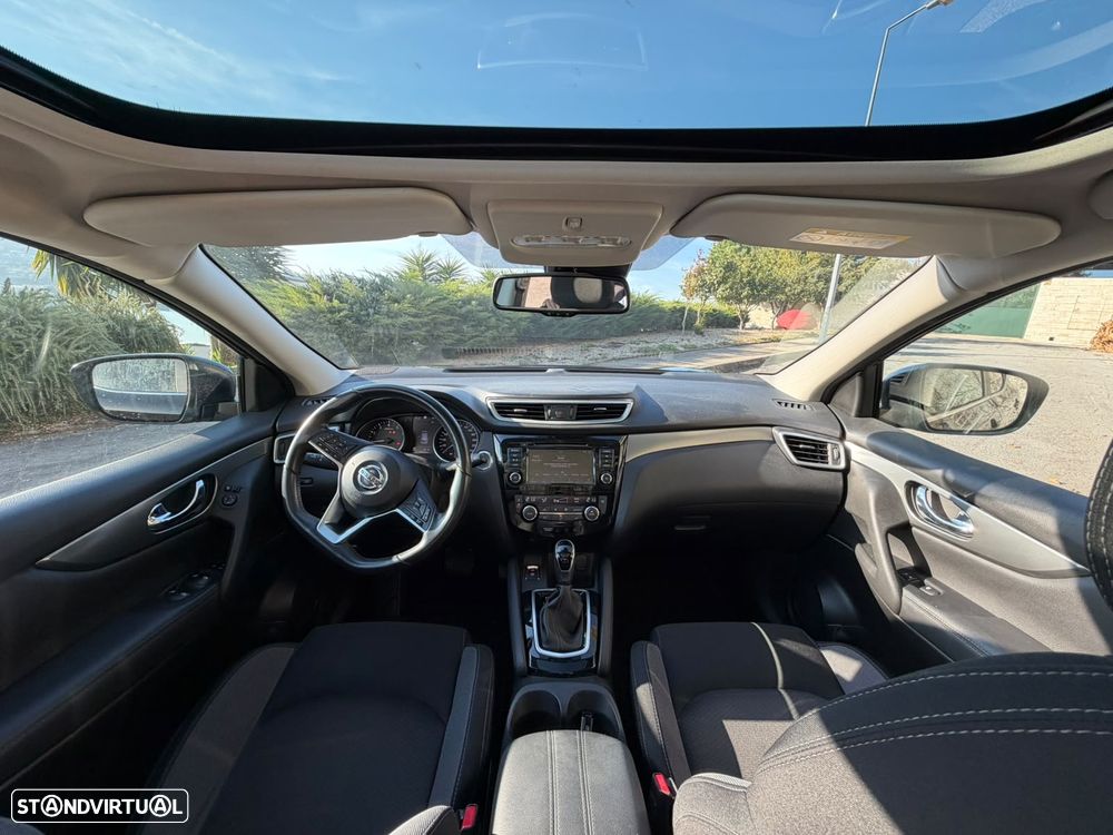 Nissan Qashqai 1.3 DIG-T N-Connecta DCT - 10