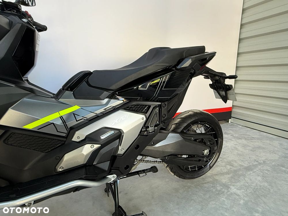 Honda X-ADV - 22