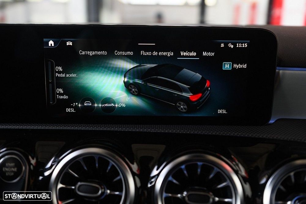 Mercedes-Benz A 250 e AMG Line - 58