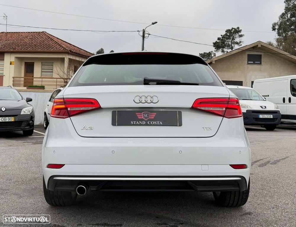 Audi A3 Sportback 1.6 TDI S-line S tronic - 11