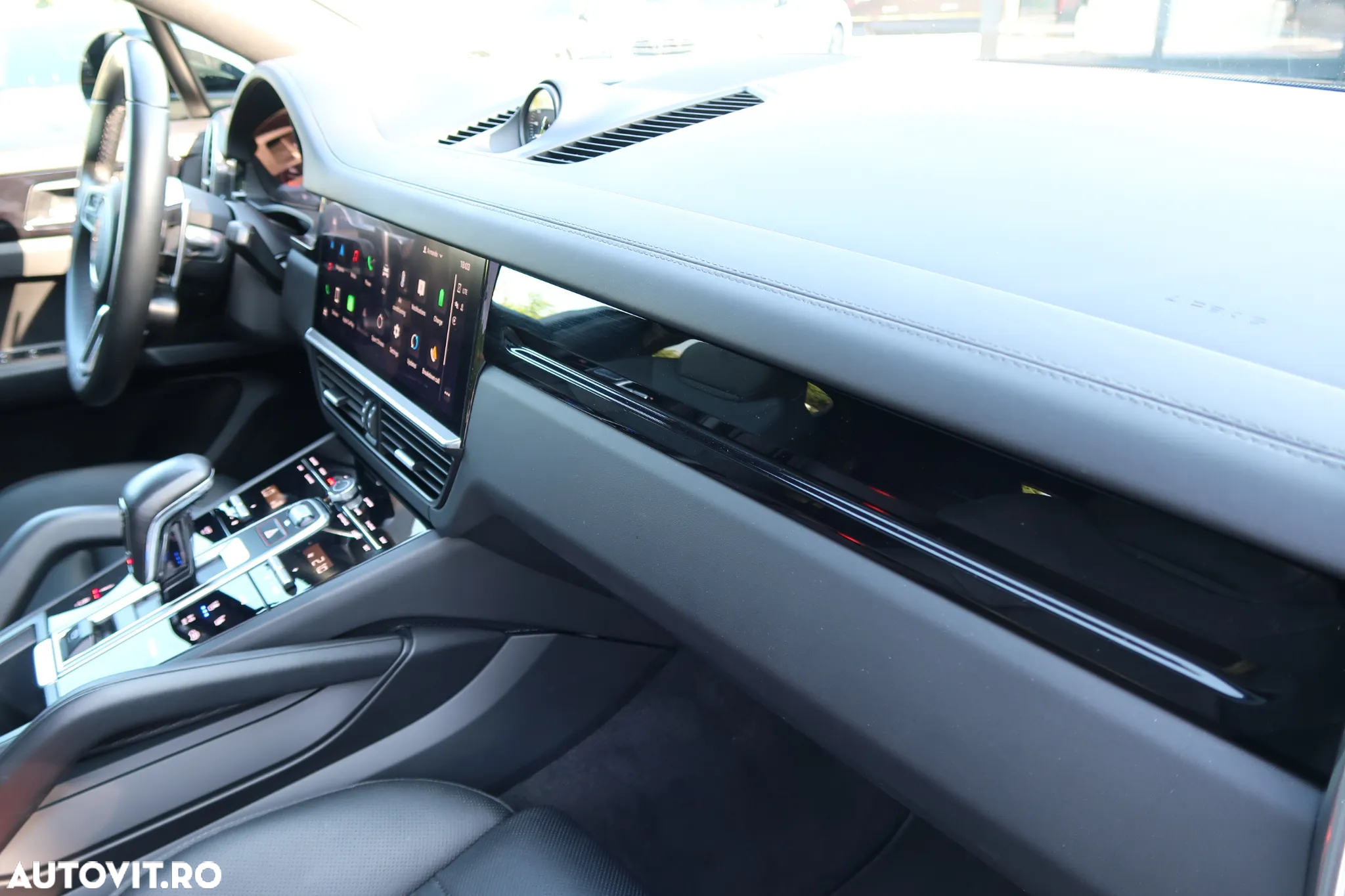 Porsche Cayenne Coupe E-Hybrid Tiptronic S Platinum Edition - 21