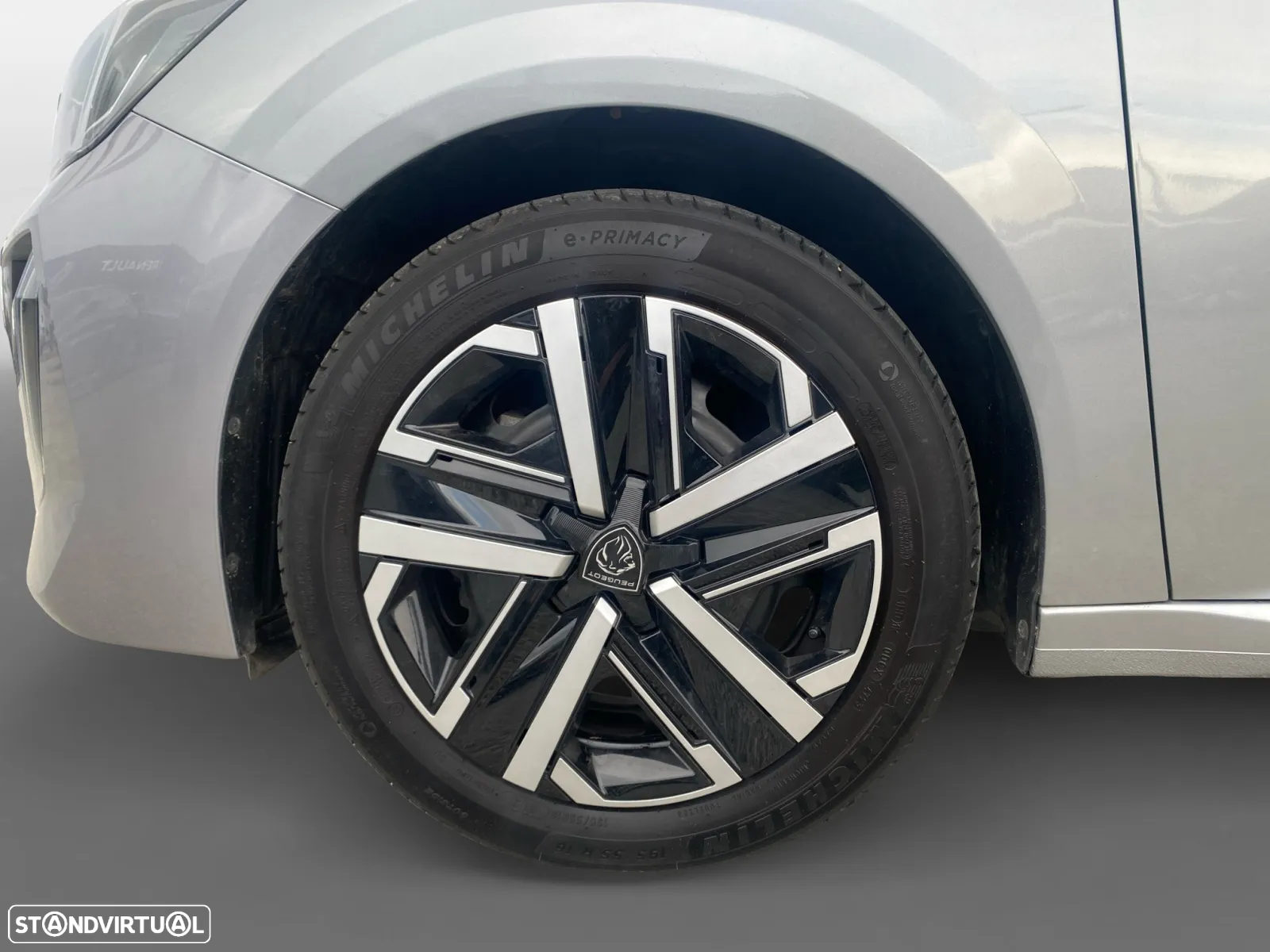 Peugeot 208 1.2 PureTech Active Pack - 16