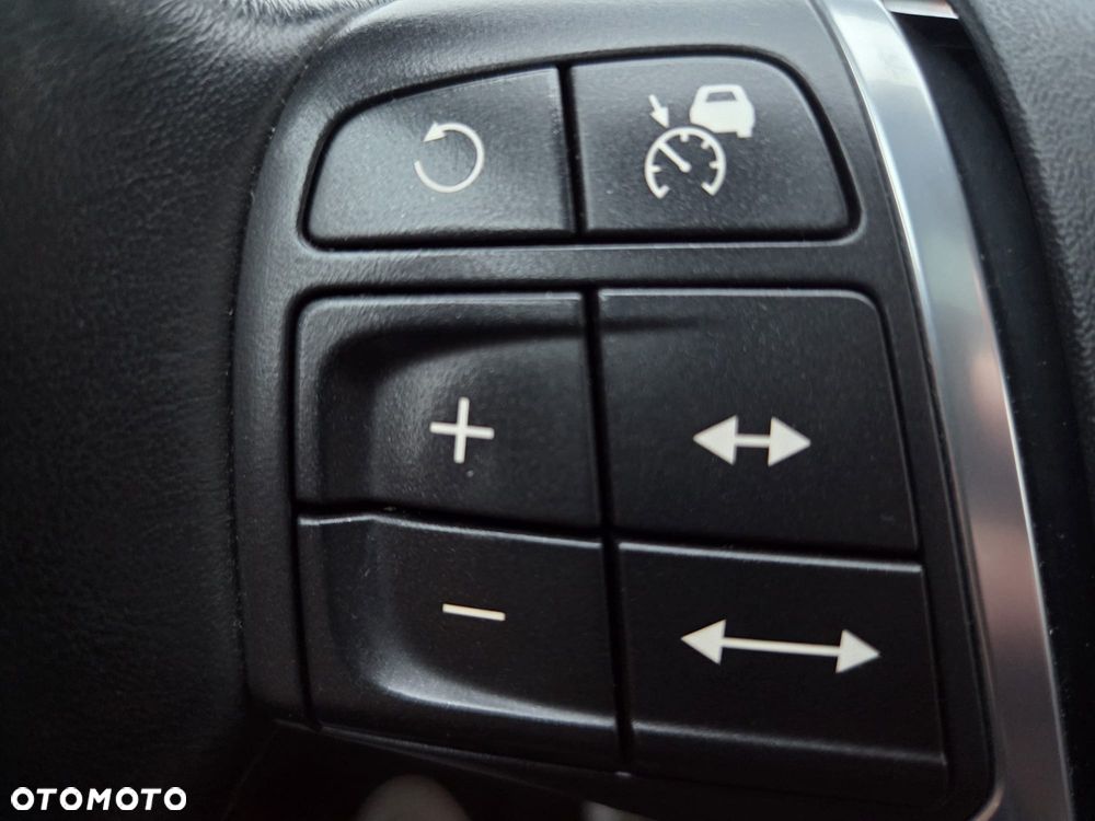 Volvo XC 60 D4 Geartronic Summum - 20