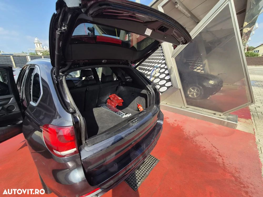 BMW X5 xDrive30d - 8