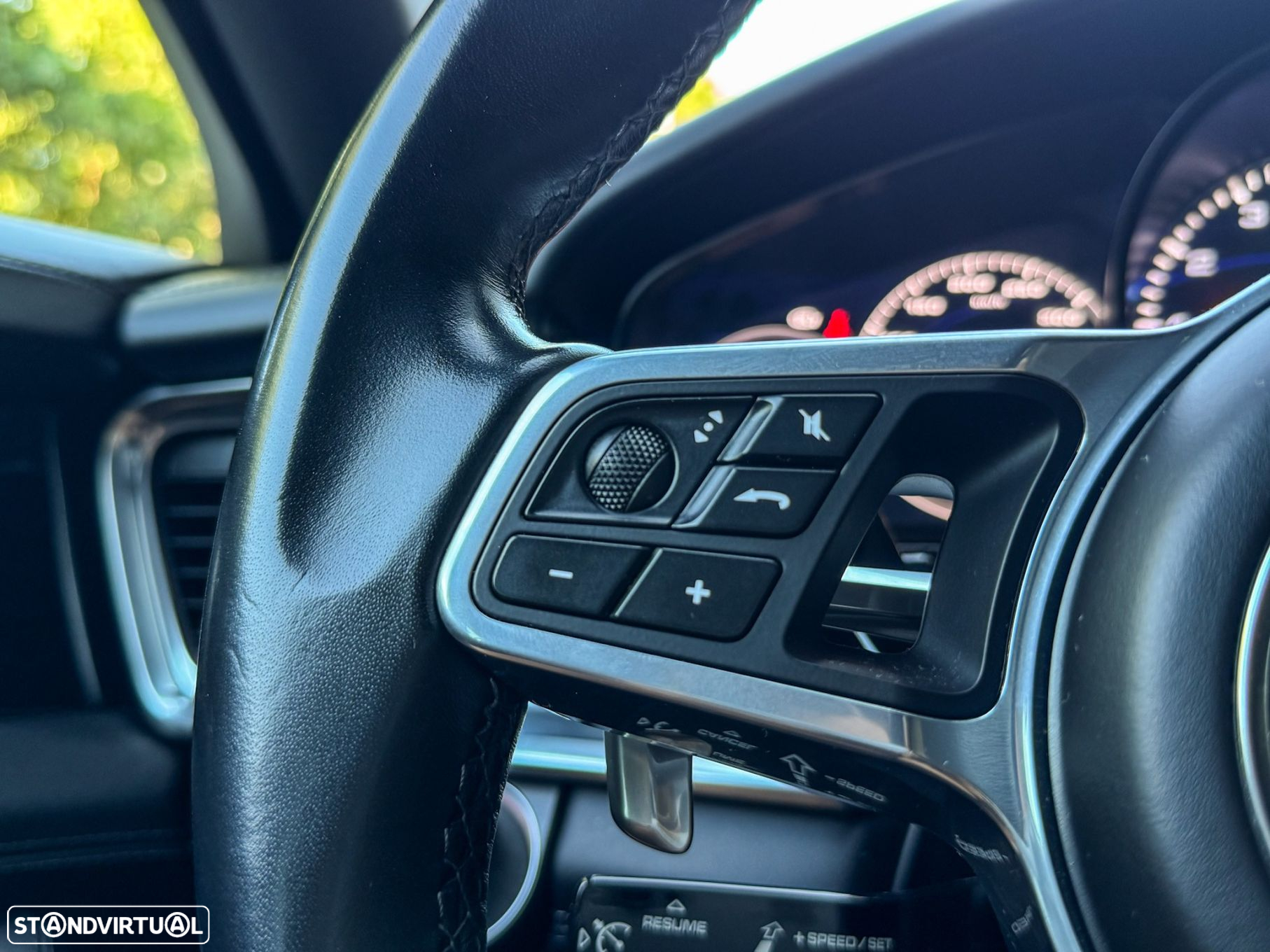 Porsche Panamera Sport Turismo 4 E-Hybrid - 48