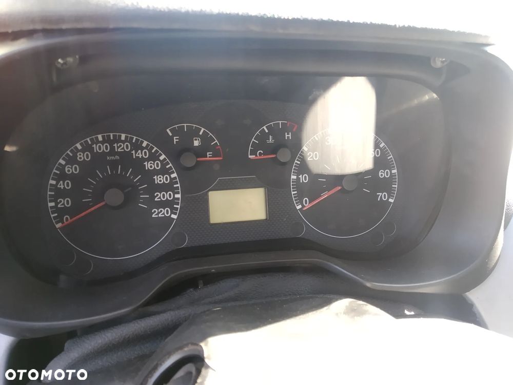 FIAT GRANDE PUNTO 05-09 1.4 8V - OSLONA PRZECIWSLONECZNA PRAWA - 31