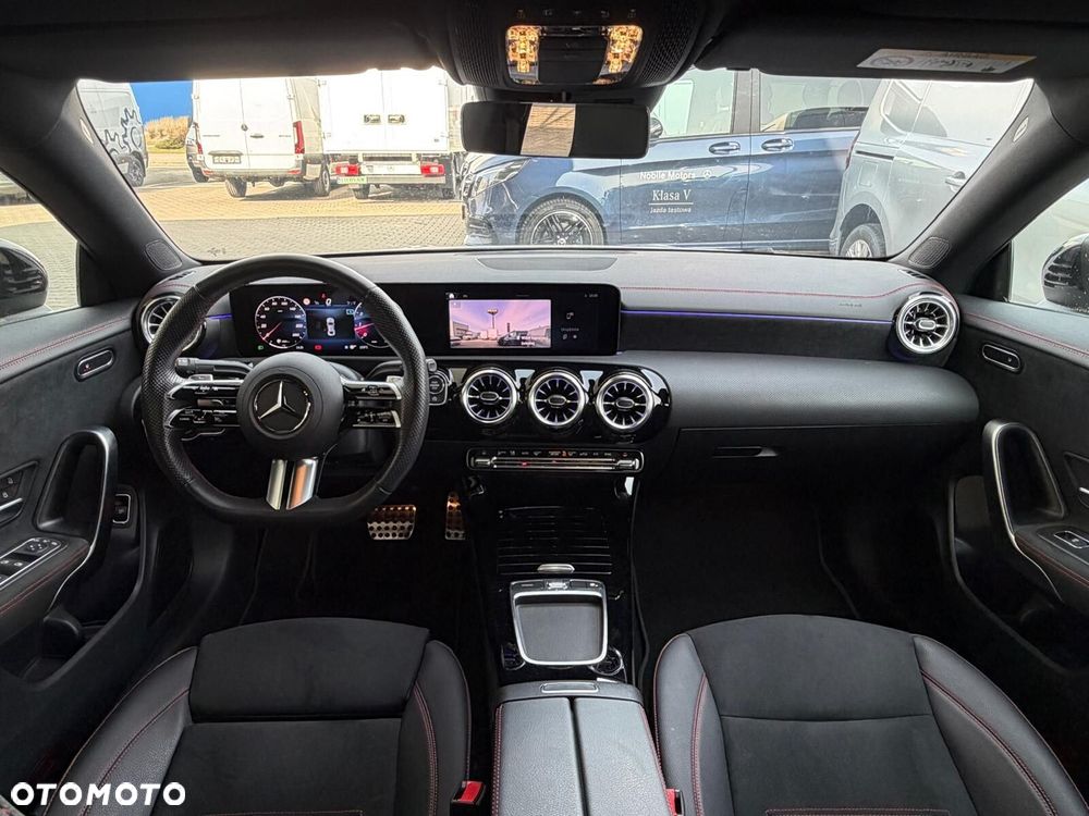 Mercedes-Benz CLA - 20