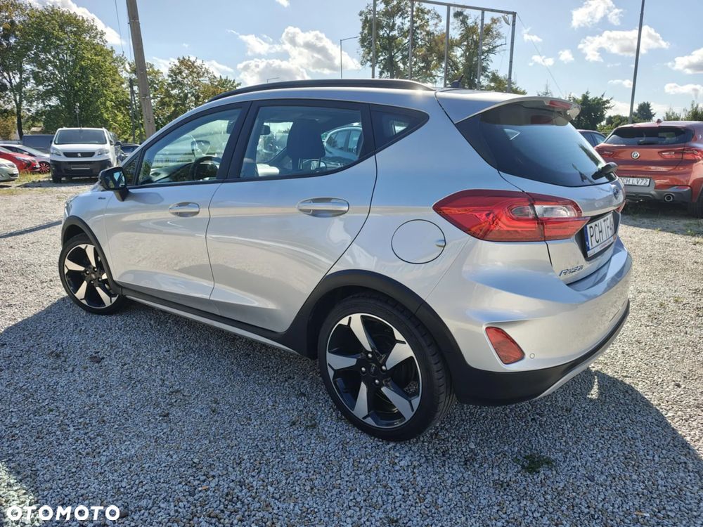 Ford Fiesta 1.0 EcoBoost S&S ACTIVE PLUS - 8