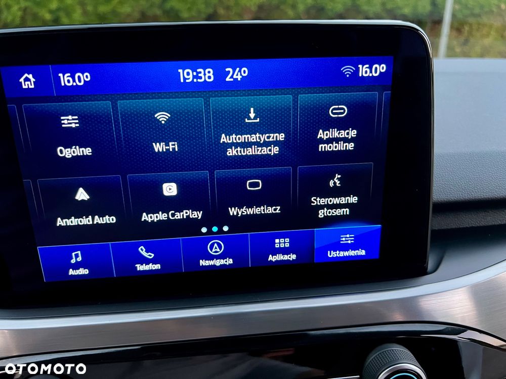 Ford Kuga 1.5 EcoBoost FWD Titanium X - 26