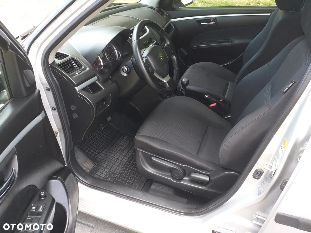 Suzuki Swift 1.2 4x4 Club - 12