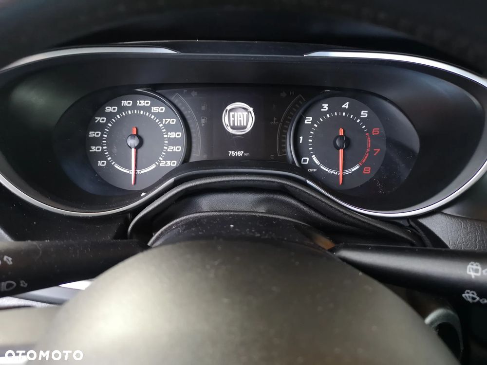Fiat Tipo 1.4 T-Jet 16v Lounge - 9