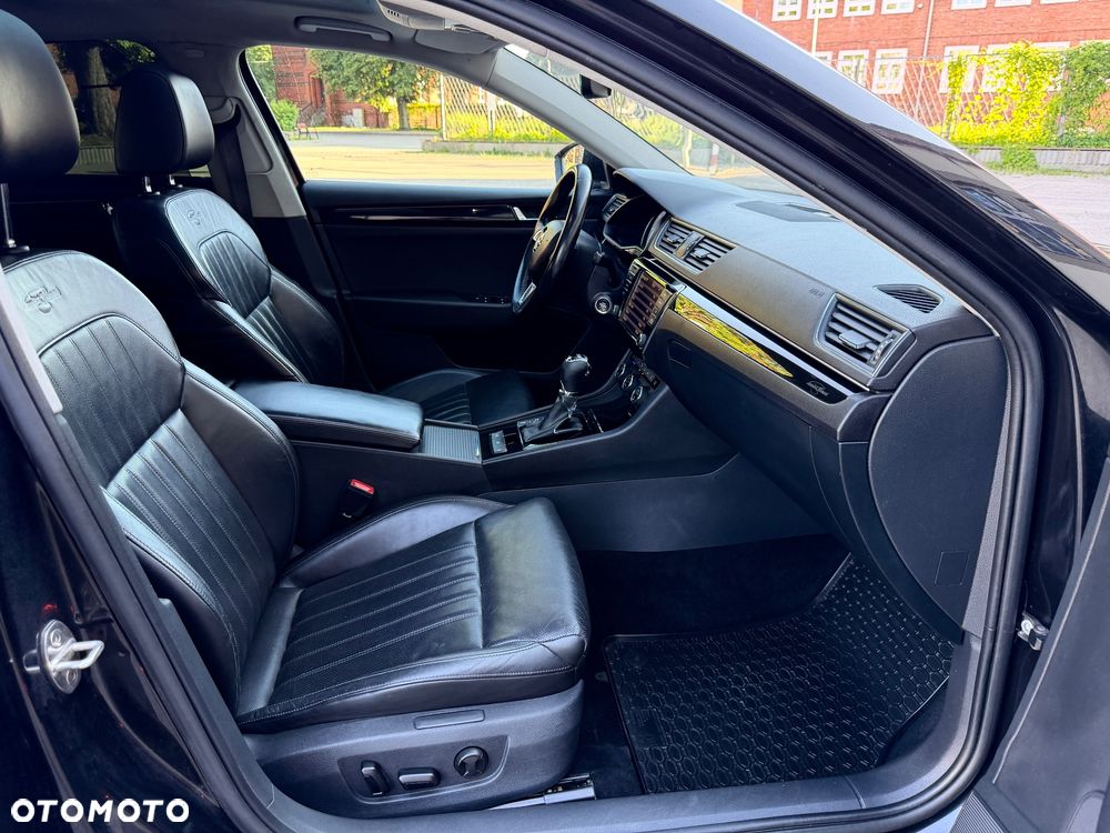 Skoda Superb 2.0 TDI L&K DSG - 36