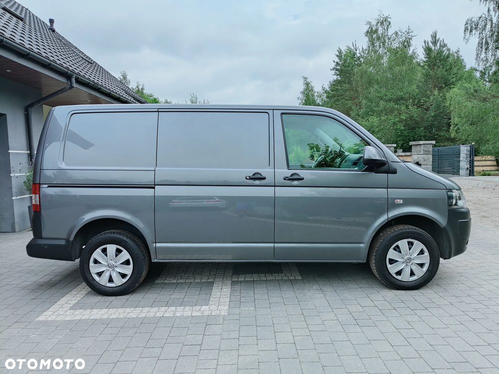 Volkswagen Transporter - 3