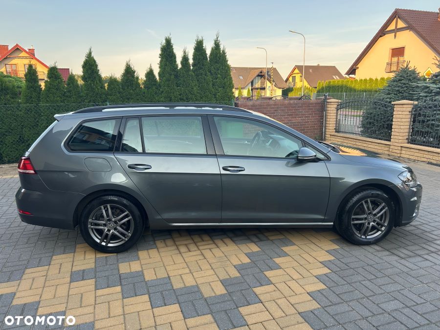 Volkswagen Golf 1.0 TSI OPF Comfortline - 9