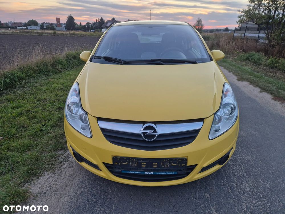 Opel Corsa - 2