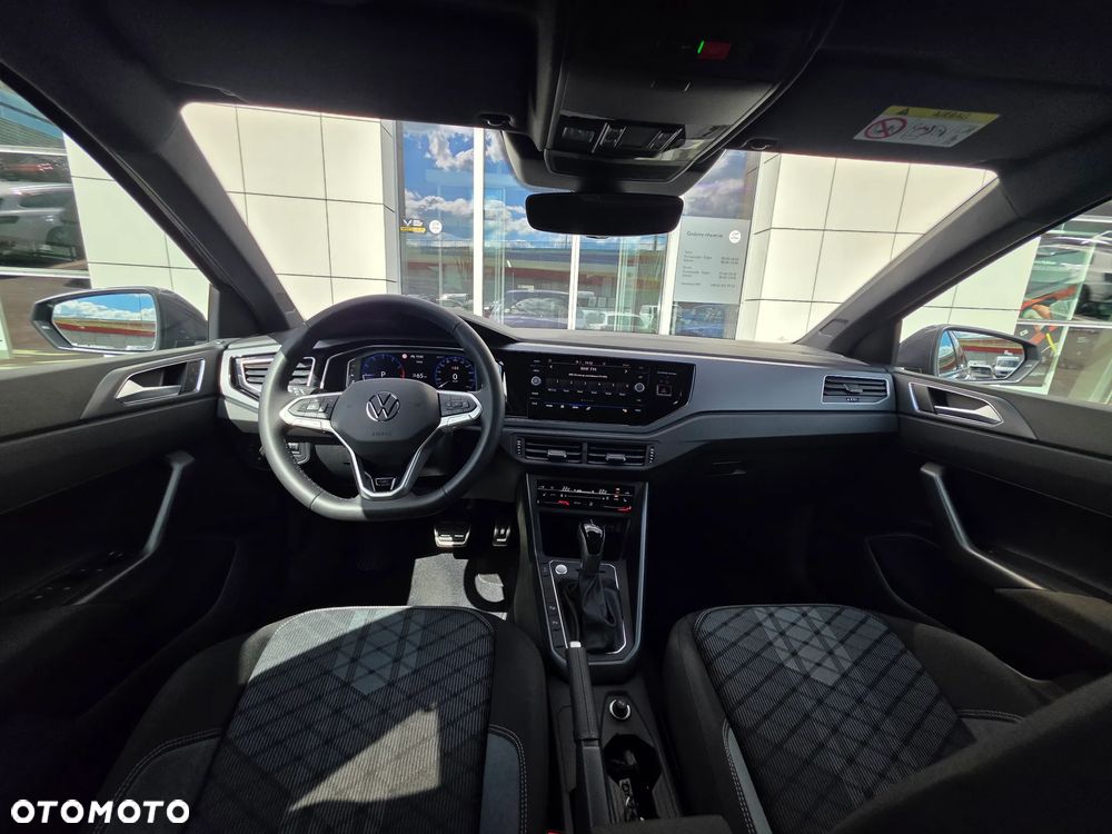 Volkswagen Polo 1.0 TSI R-Line Plus DSG - 18