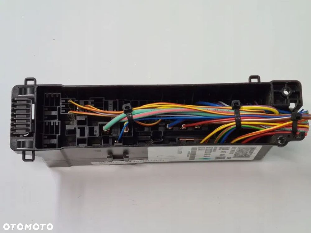 SKRZYNKA BEZPIECZNIKÓW FORD C-MAX MK2 AV6T9A340 - 4