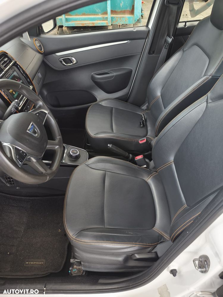 Dacia Spring Comfort Plus - 12