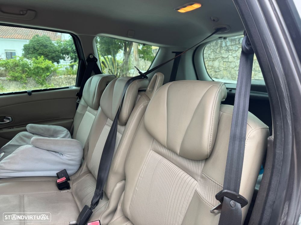 Renault Grand Scénic 1.5 dCi Dynamique S 7L - 11