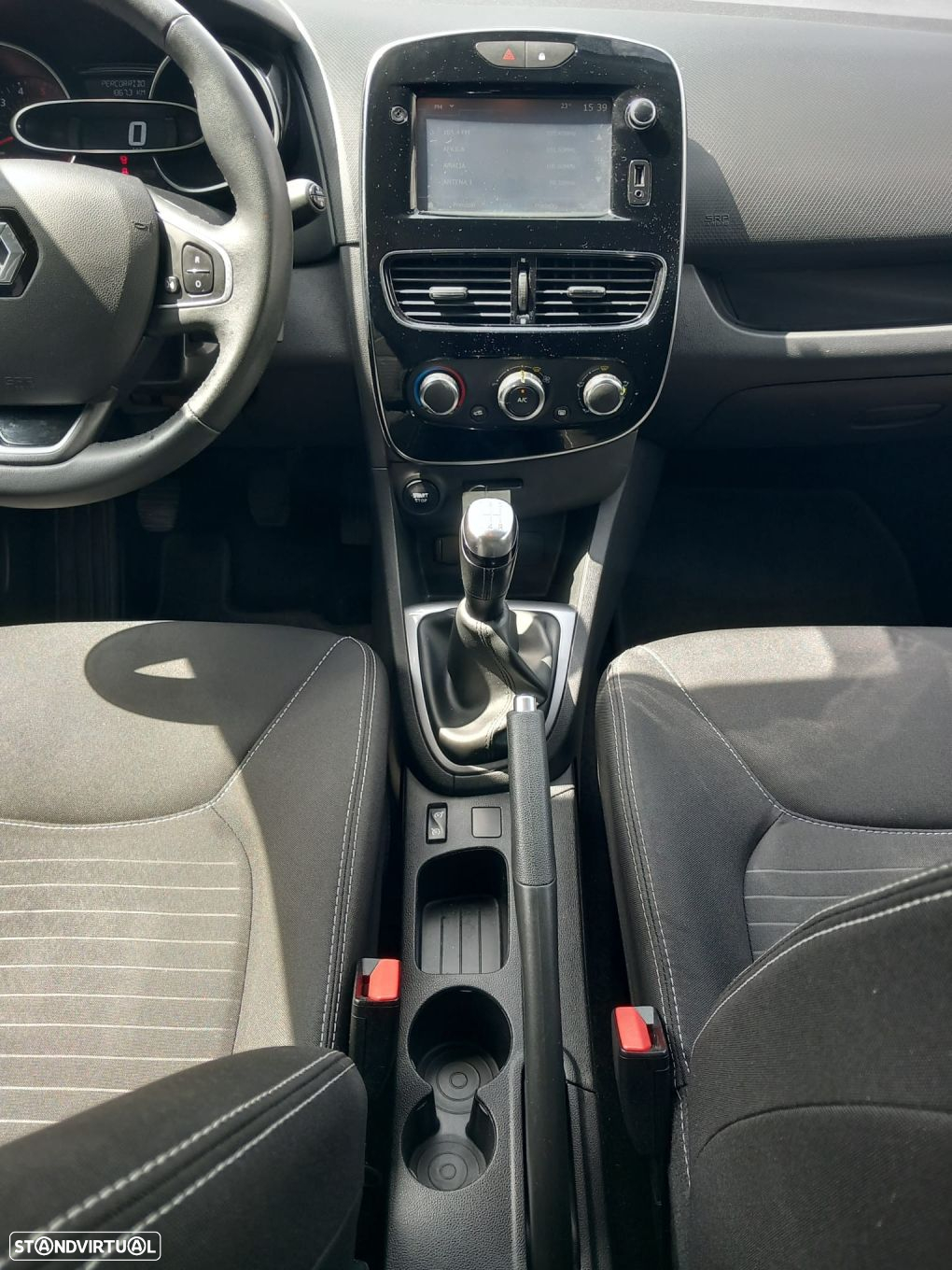 Renault Clio 1.5 dCi Limited - 18
