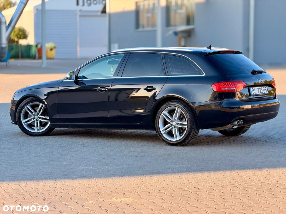 Audi A4 Avant 2.0 TDI DPF multitronic Attraction - 8
