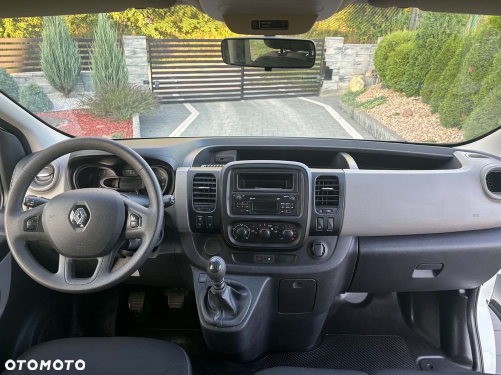 Renault Trafic - 10