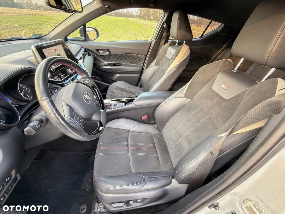 Toyota C-HR 2.0 Hybrid GR Sport - 24