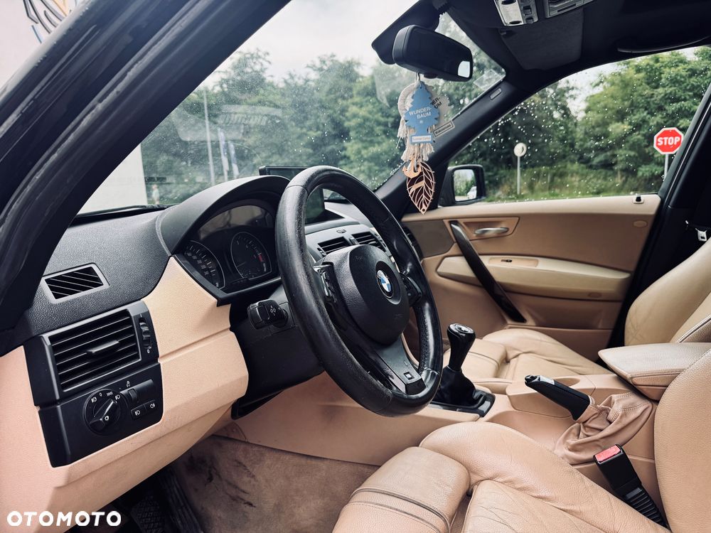 BMW X3 2.0d - 10