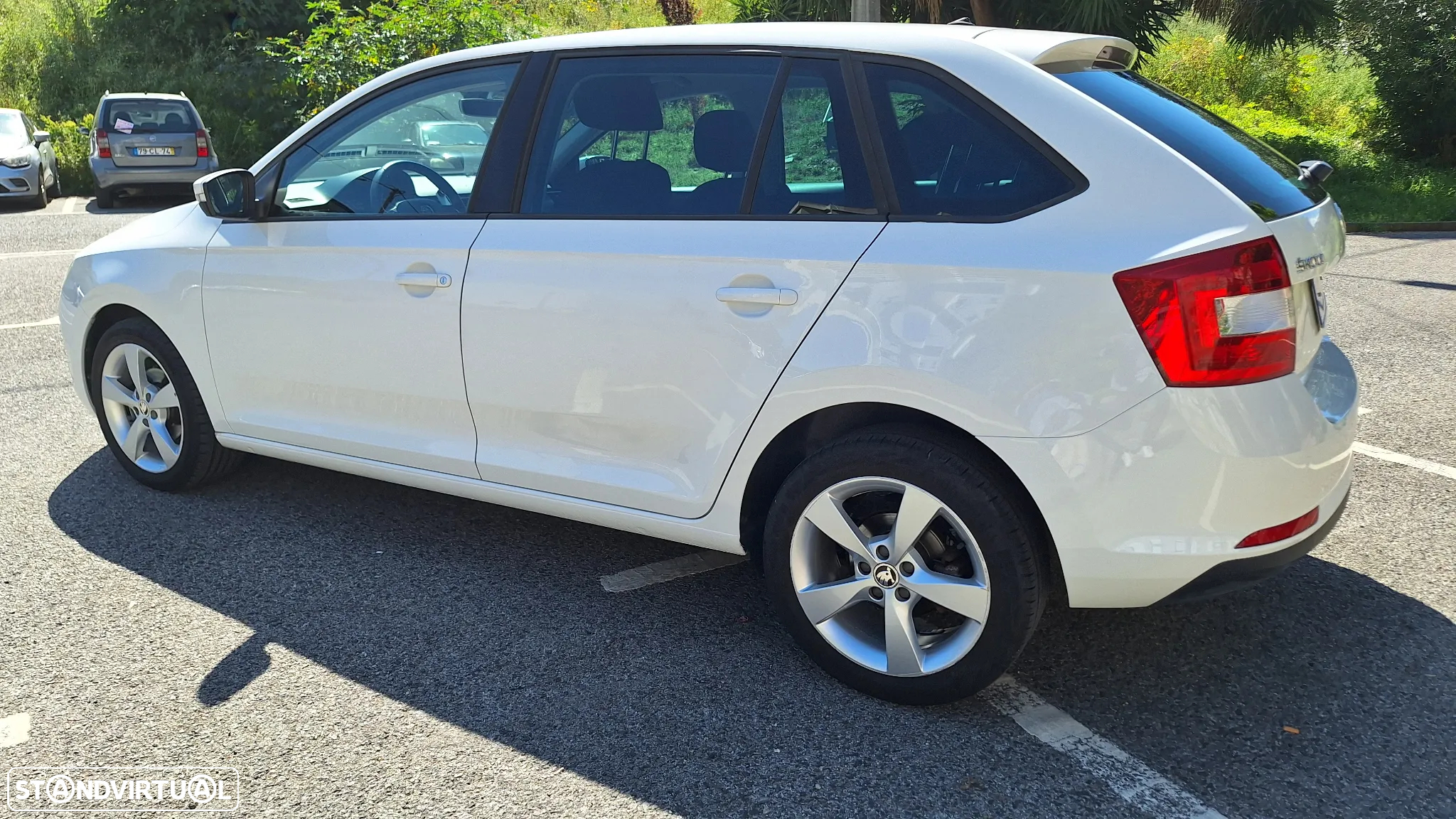 Skoda Rapid Spaceback 1.4 TDi Active - 3
