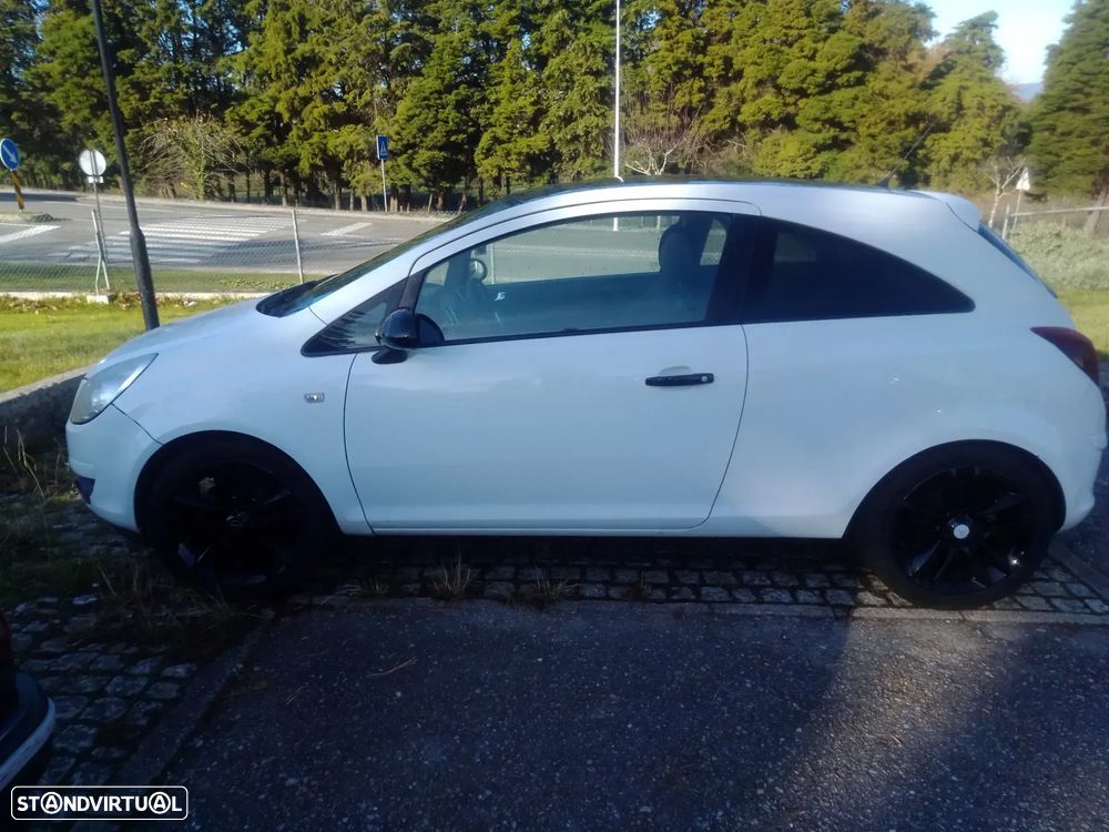 Opel Corsa 1.2 Color Edition - 10