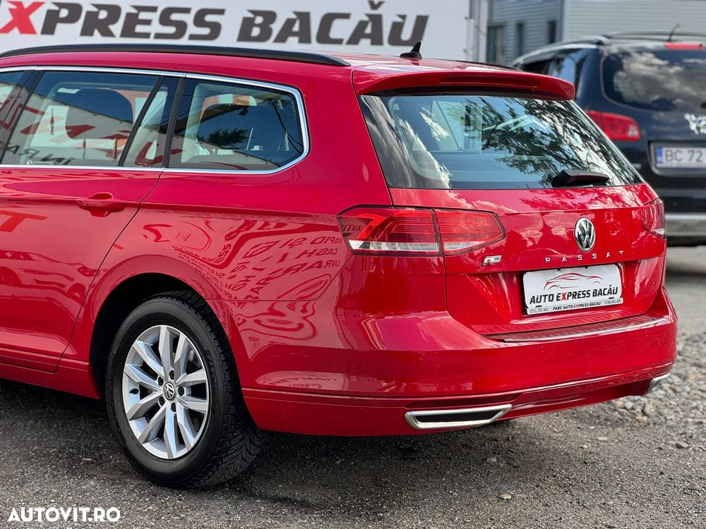 Volkswagen Passat Variant 1.6 TDI (BlueMotion Technology) DSG Comfortline - 21