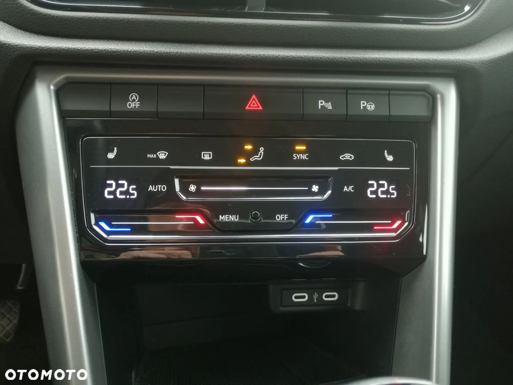 Volkswagen T-Roc 1.5 TSI Style - 14