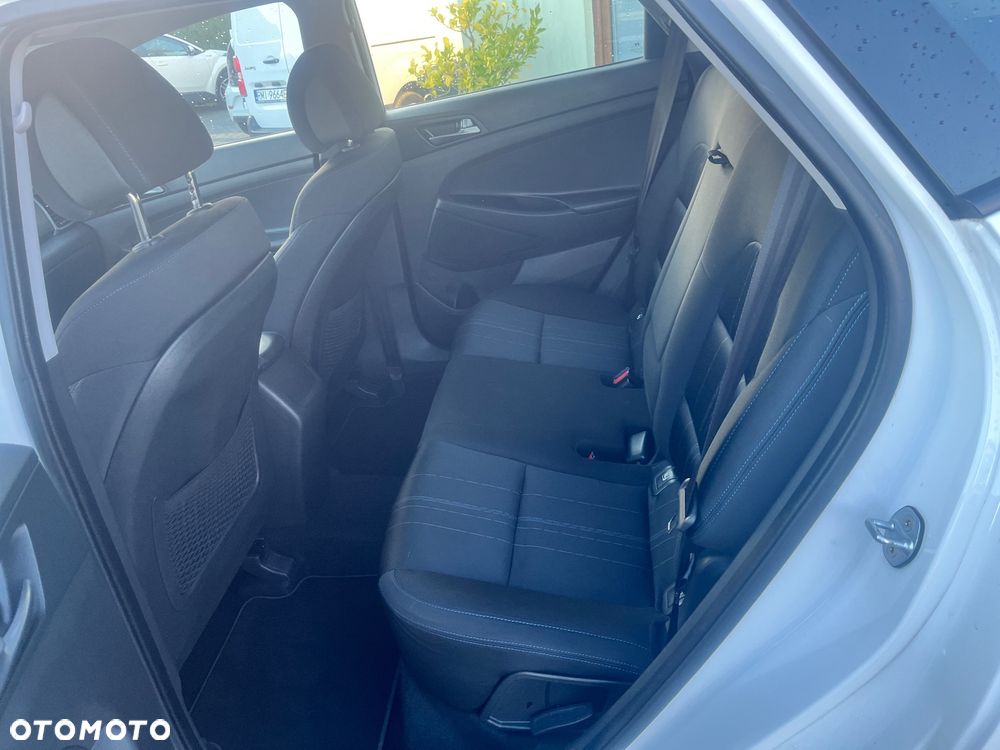 Hyundai Tucson blue 1.7 CRDi 2WD Trend - 10