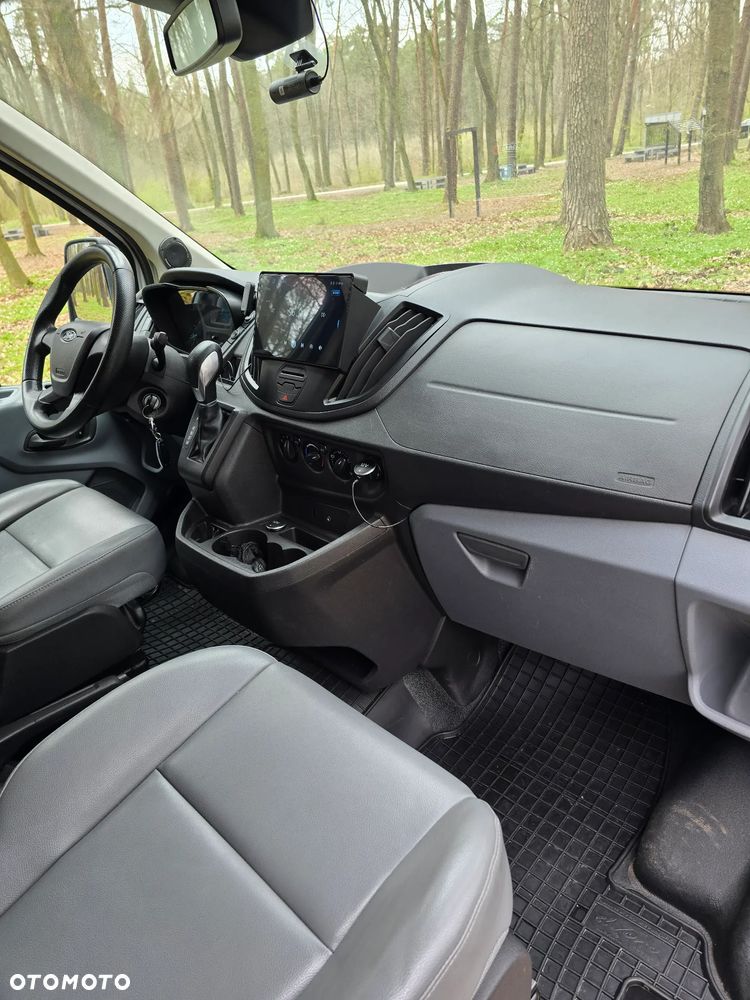 Ford Transit - 9
