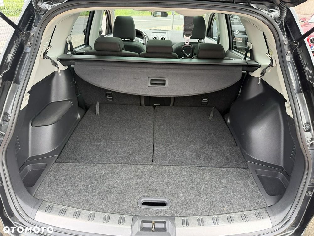 Nissan Qashqai+2 2.0 dCi DPF tekna - 13