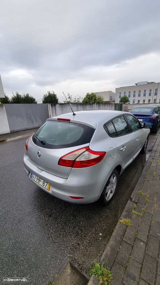 Renault Mégane 1.5 dCi Confort - 3