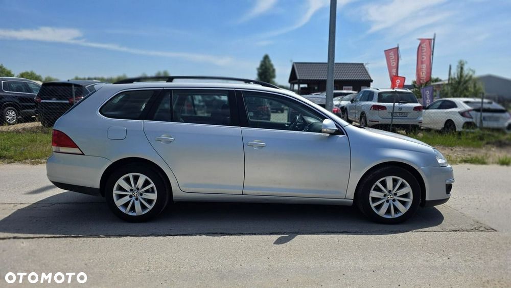 Volkswagen Golf - 3