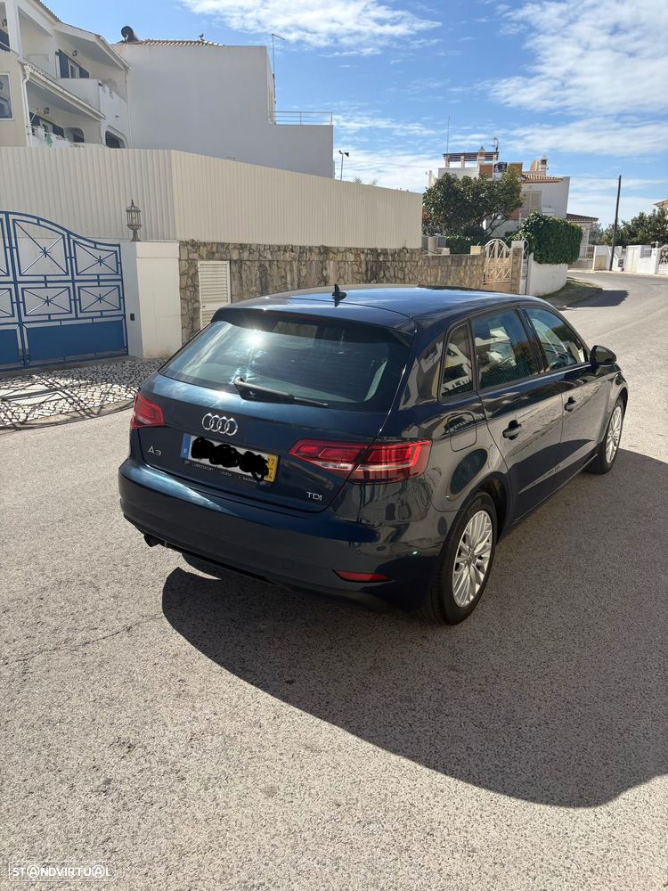Audi A3 Sportback 1.6 TDI - 6