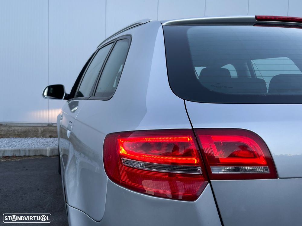 Audi A3 Sportback 1.6 TDI Attraction - 9