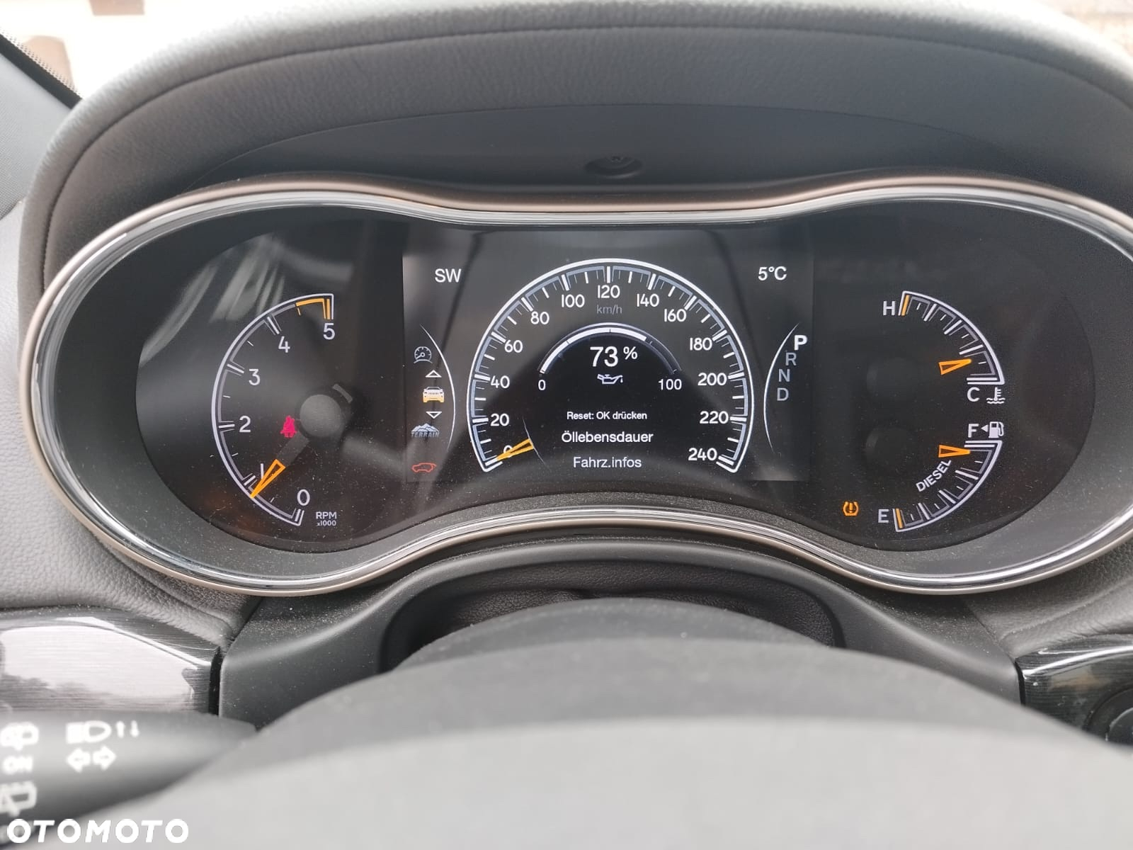 Jeep Grand Cherokee 3.0 CRD 75th Anniver - 28
