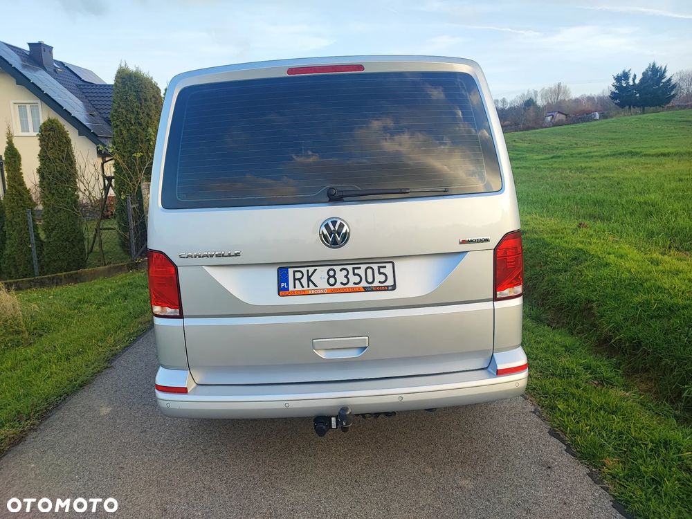 Volkswagen Caravelle 2.0 TDI L2 Highline 4Motion DSG - 26