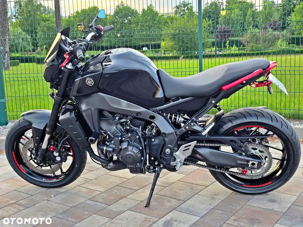 Yamaha MT - 8