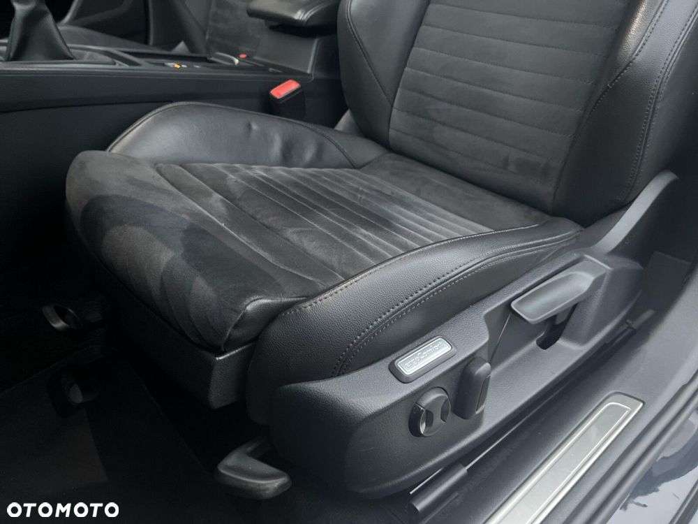 Volkswagen Passat 1.8 TSI BMT Highline - 12