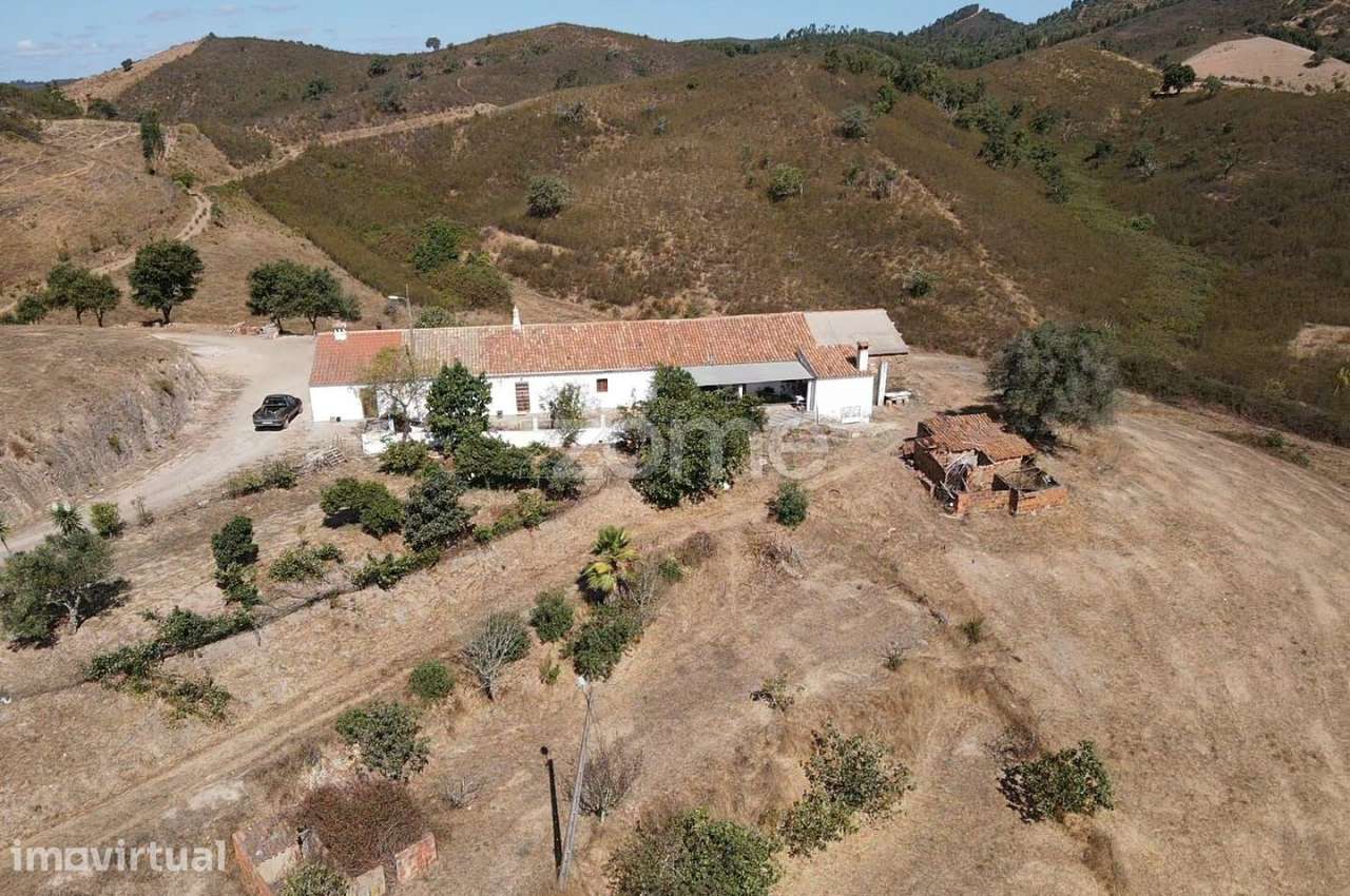 Moradia Geminada  em Barranco da Alcaria, São Marcos da Serra